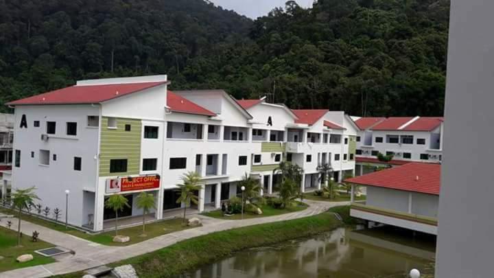 Homestay Lot 10 Pangkor Pekan Pangkor Exterior foto
